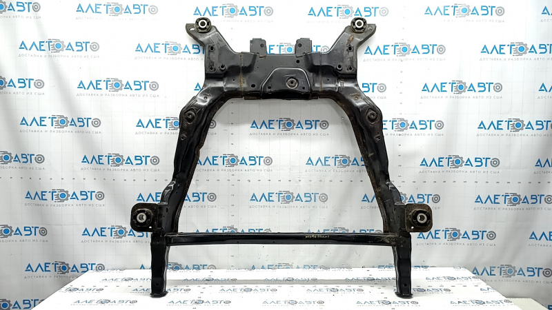 Подрамник передний Ford Fusion mk5 13-20 ржавый, примят