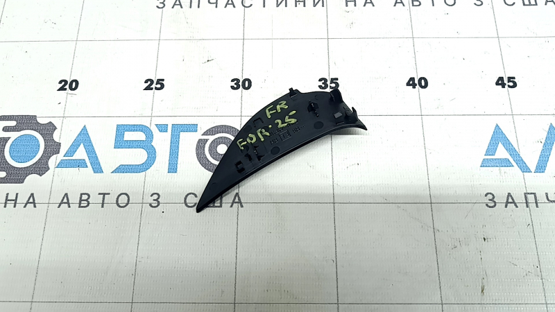 Заглушка внутренней ручки двери передней правой Subaru Forester 25-26