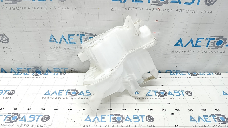 Бачок омывателя Subaru Forester 25-26