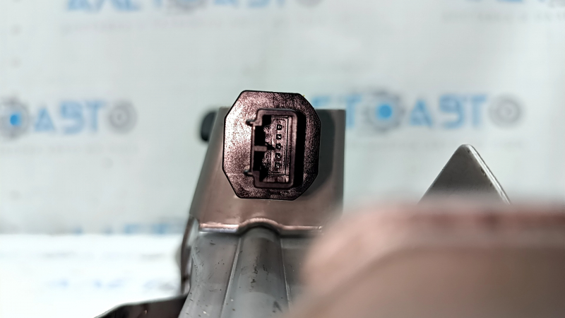 Педаль тормоза Subaru Forester 25-26