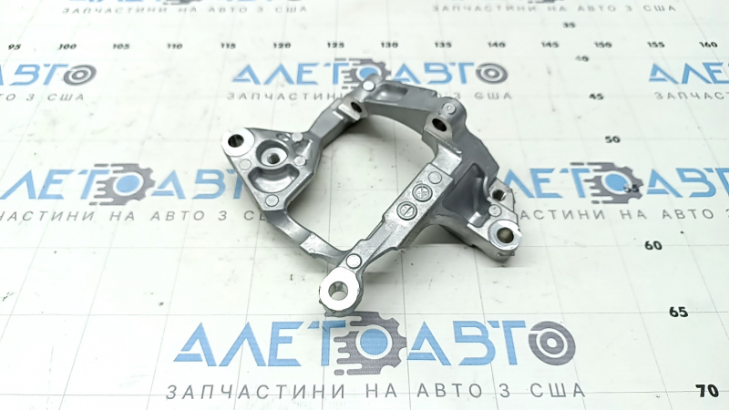 Кронштейн компресора кондиционера Subaru Forester 25-26