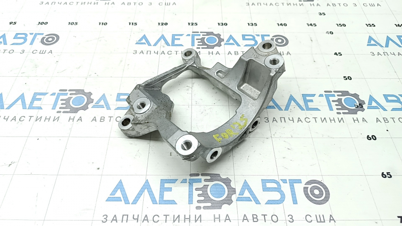 Кронштейн компресора кондиционера Subaru Forester 25-26