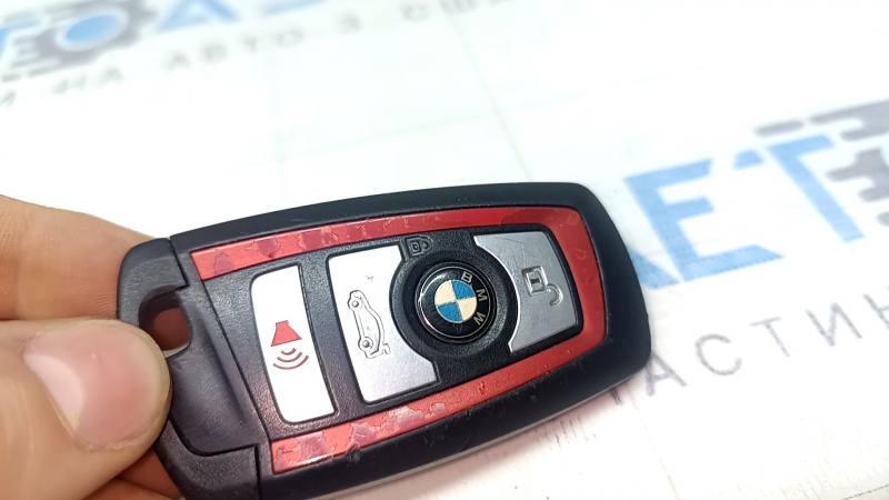 Ключ BMW 3 F30 12-18 4 кнопки, smart key, Sport Line, 434 mhz, потерт, тычки