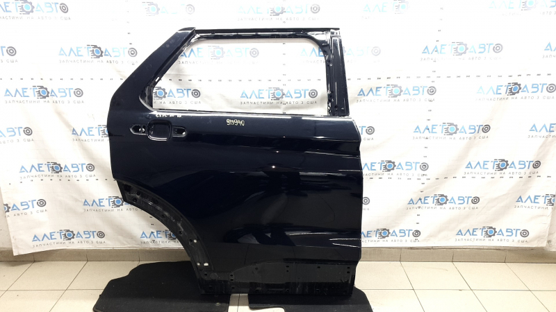 Дверь голая задняя правая Ford Explorer 20-25 черный UM