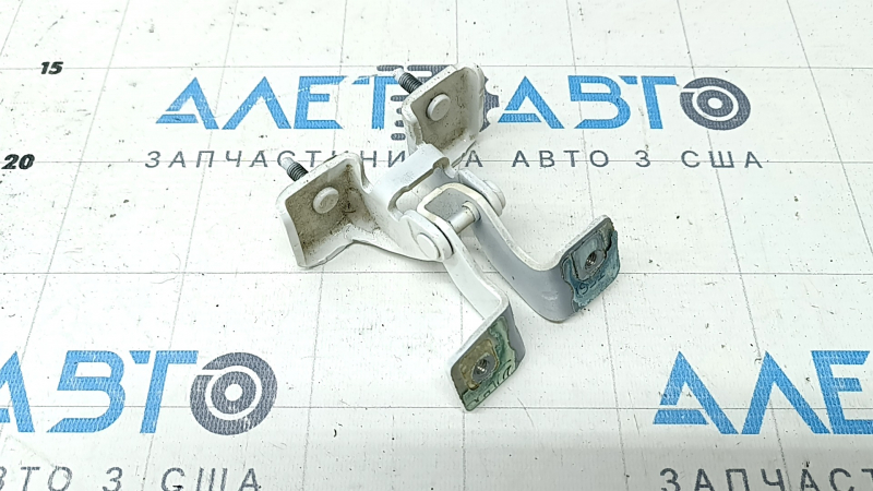 Петля двери багажника левая Mercedes X247 GLB 20-26