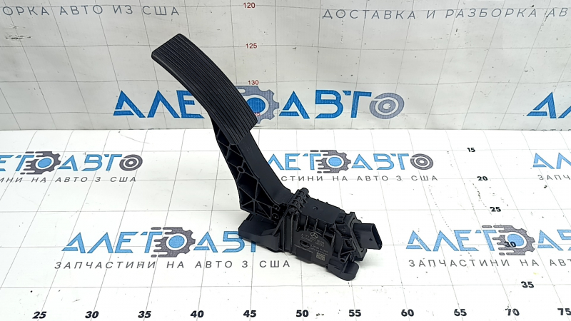 Педаль газа Mercedes X247 GLB 20-26