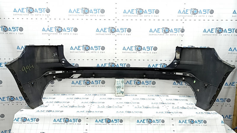 Бампер задний голый Volvo XC60 18-21 под парктроники и BSM и park assist, синий, царапины