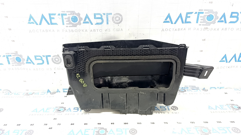 Воздухозаборник печки Volvo XC60 18-26 тип 2