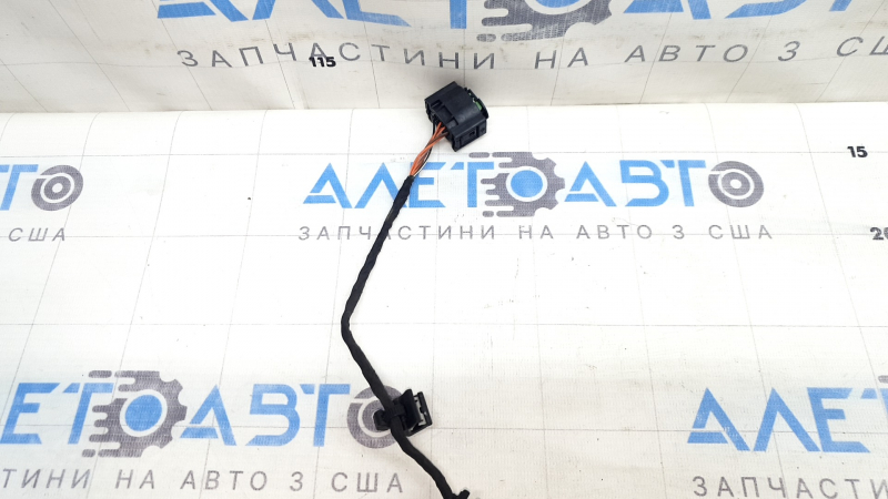 Проводка заднего бампера Audi A5 F5 18-19 под датчик открытия двери багажника ногой