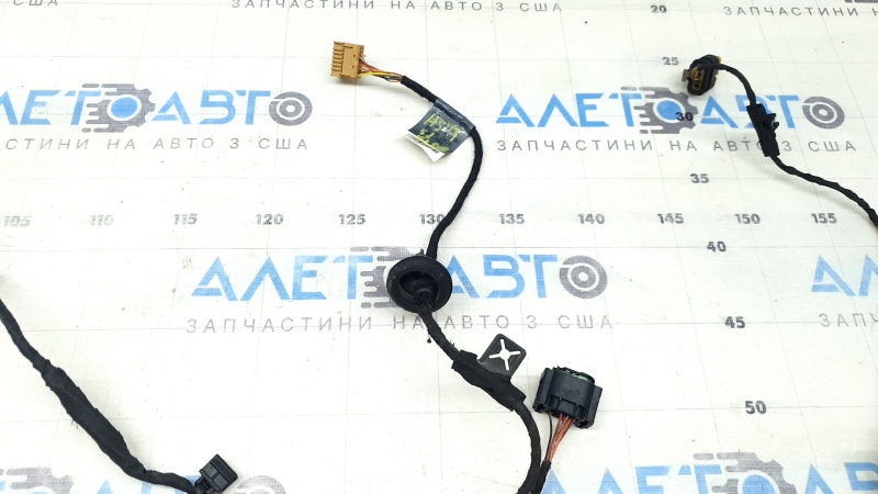 Проводка заднего бампера Audi A5 F5 18-19 под датчик открытия двери багажника ногой