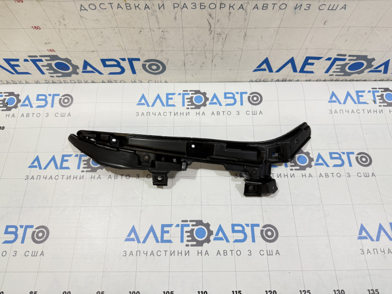 Крепление переднего бампера нижнее правое Mazda 6 18-21