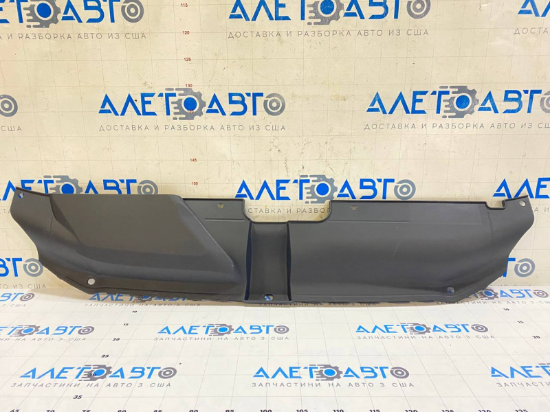 Накладка телевизора Audi A4 B8 08-12 дорест