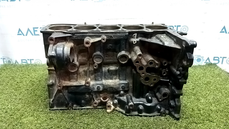 Блок цилиндров голый VW Passat b7 12-14 USA 2.5 d:82.52 под хонинговку