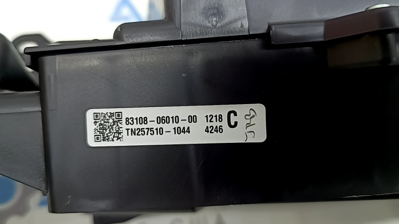 Проекция на лобовое Toyota Camry v70 18-19 XLE/XSE царапины