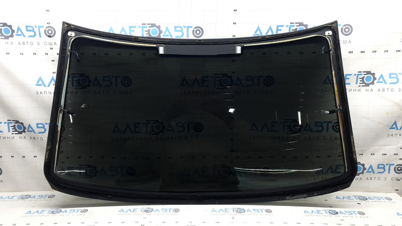 Стекло заднее Audi A4 B9 17-19 подогрев, царапины