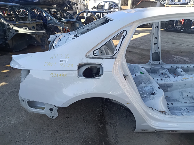 Aripă spate dreapta Audi A4 B9 17-25 pe caroserie, alb, cu proeminențe, vopsit 0.2-0.3