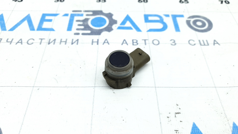 Парктроник переднего бампера внутренний Lincoln Corsair 20-26
