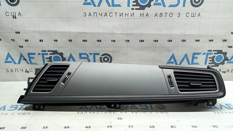 Дефлектор воздуховода торпеды правый Kia Niro 17-19 обрамление графит, тычка