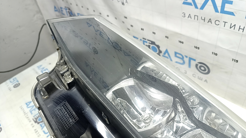 Фара передняя левая BMW X3 F25 15-17 галоген, потерта