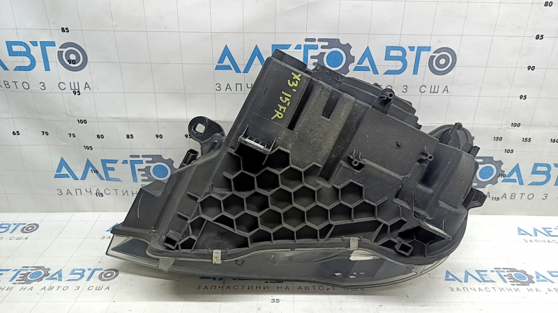 Фара передняя правая BMW X3 F25 15-17 галоген, царапина