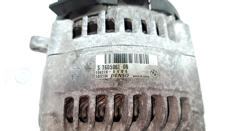 Генератор BMW X3 F25 13-17 2.0T