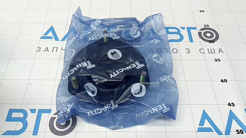 Опора амортизатора передняя левая Toyota Camry v40 с подшипником