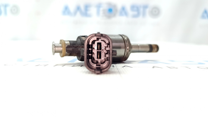 Injector de combustibil Ford Escape MK3 2017-2019 2.0T