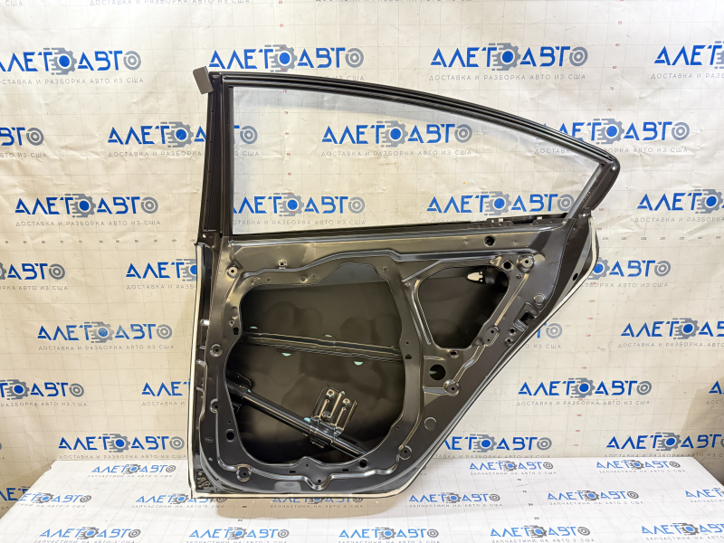 Дверь голая задняя правая Kia Forte 4d 14-18