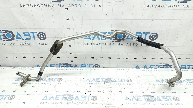 Трубка кондиционера компрессор-печка вторая Toyota Rav4 16-18 hybrid