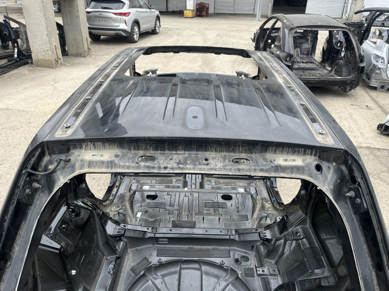 Крыша металл Jeep Grand Cherokee WL 22-26 под панораму, на кузове
