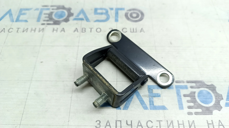 Петля двери багажника правая Kia Sportage 23-26
