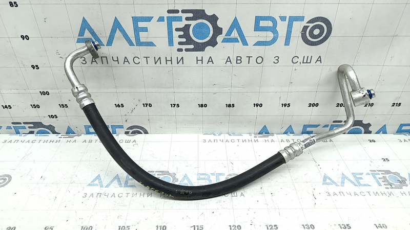 Трубка кондиционера конденсер-компрессор Kia Sportage 23-26 HEV