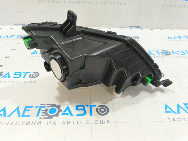 Противотуманная фара птф правая VW Jetta 19-23
