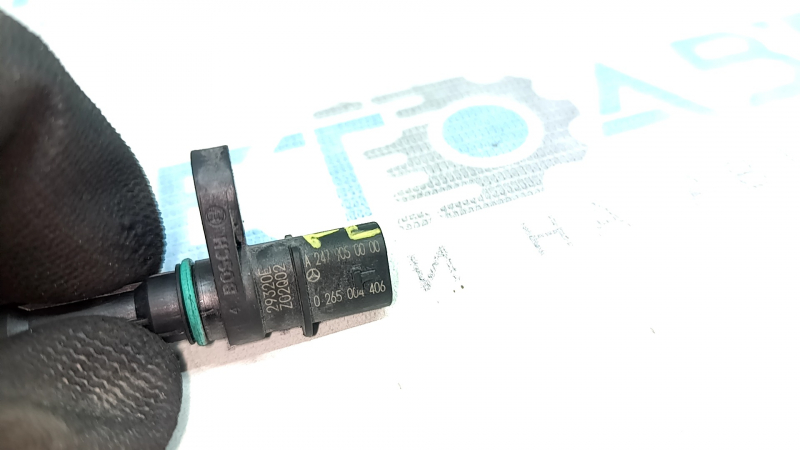 Senzor ABS față dreapta pentru Mercedes H247 GLA 20-26