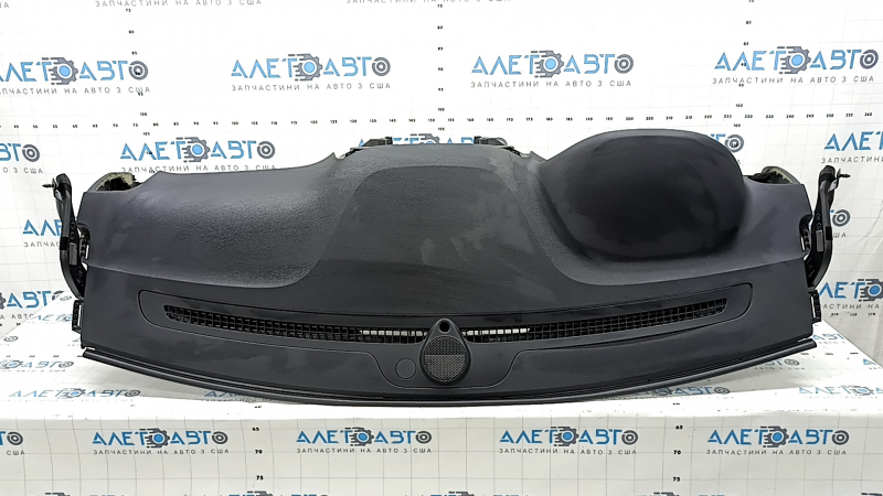 Торпедо передняя панель с AIRBAG Jeep Grand Cherokee WK2 14-22 черная, трещины, нет фрагмента