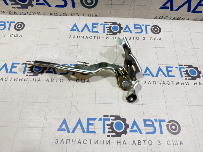 Петля капота левая Chevrolet Cruze 11-16