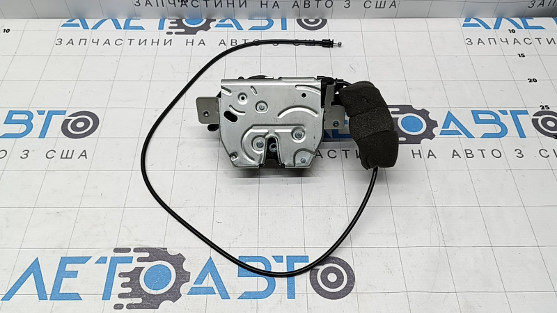 Замок двери багажника Mercedes W164 ML