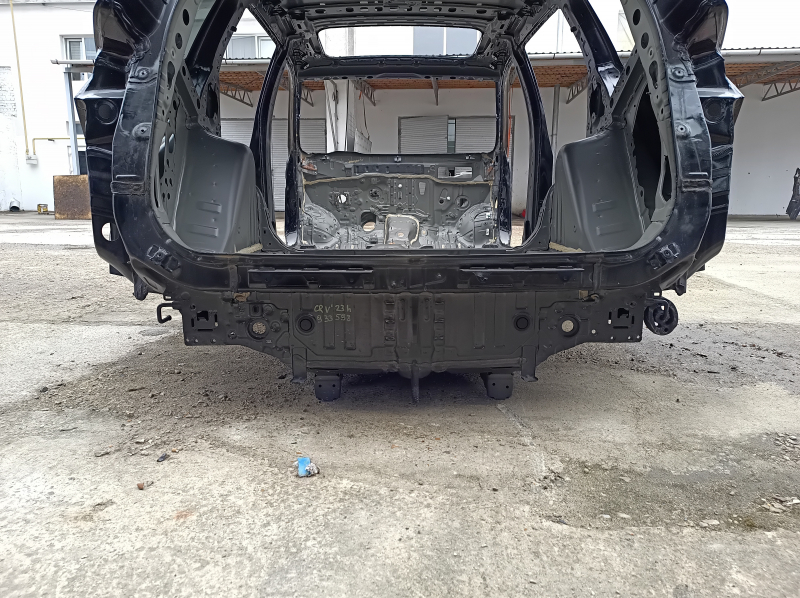 Задняя панель Honda CRV 23-26 на кузове, черная