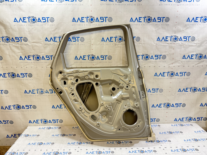 Дверь голая задняя левая VW Jetta 19-26