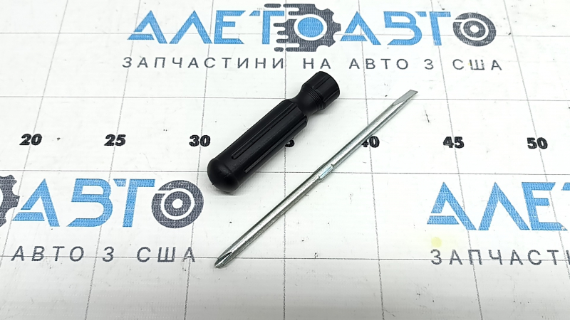 Отвертка Kia Niro 17-22