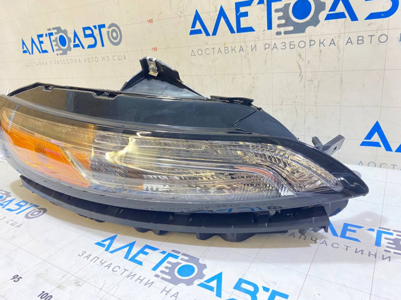 Поворотник ДХО правый Jeep Cherokee KL 14-18