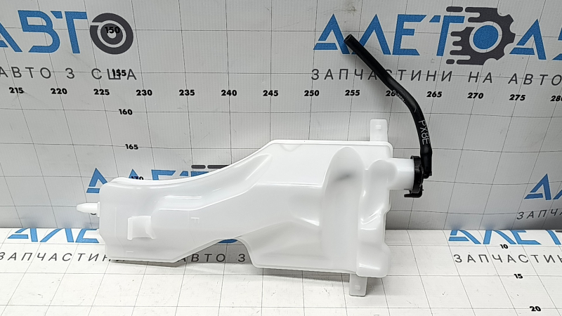 Расширительный бачок охлаждения Mazda CX-50 23-26 2.5