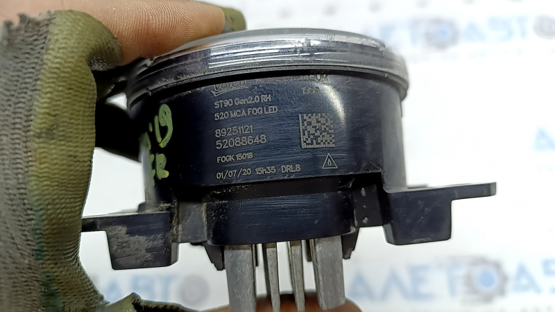 Противотуманная фара птф правая Jeep Renegade 19-23 LED, потерта