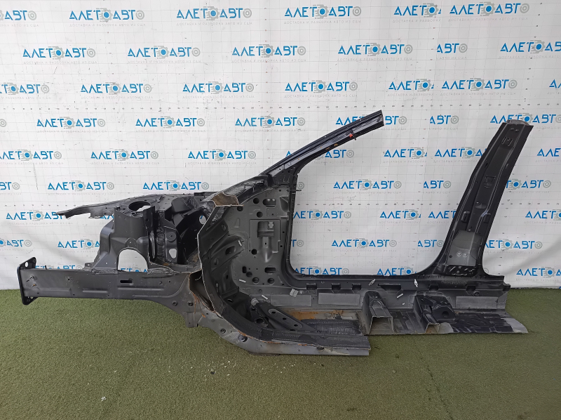 Четверть передняя правая Audi A5 F5 18-25 5D отпилена, с центральной стойкой, графит