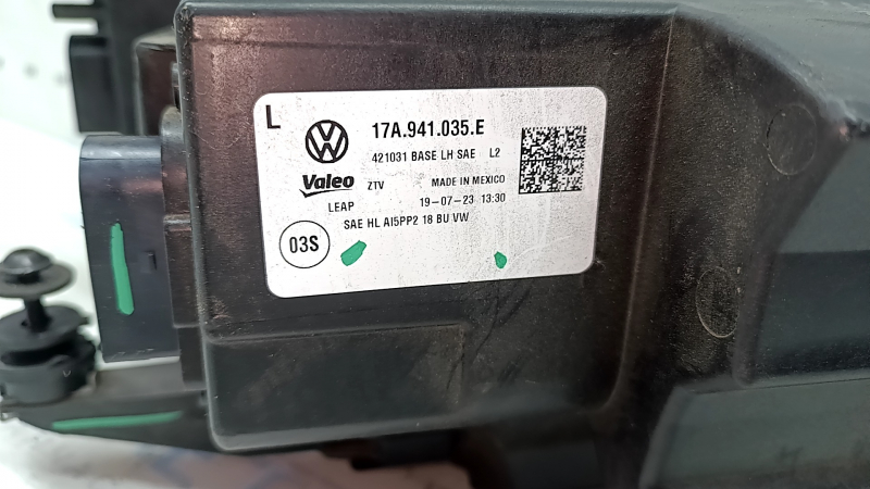 Ansamblu far LED stânga față pentru VW Jetta 19-24