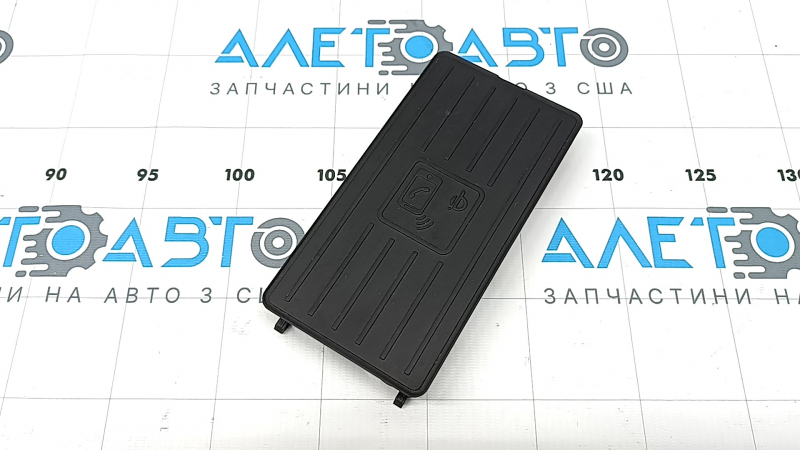 Беспроводное зарядное устройство Audi Q3 83A 19-25