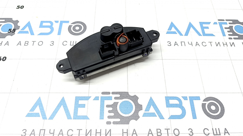 Резистор печки Audi Q3 83A 19-25