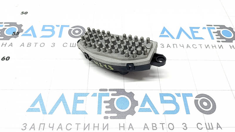 Резистор печки Audi Q3 83A 19-25