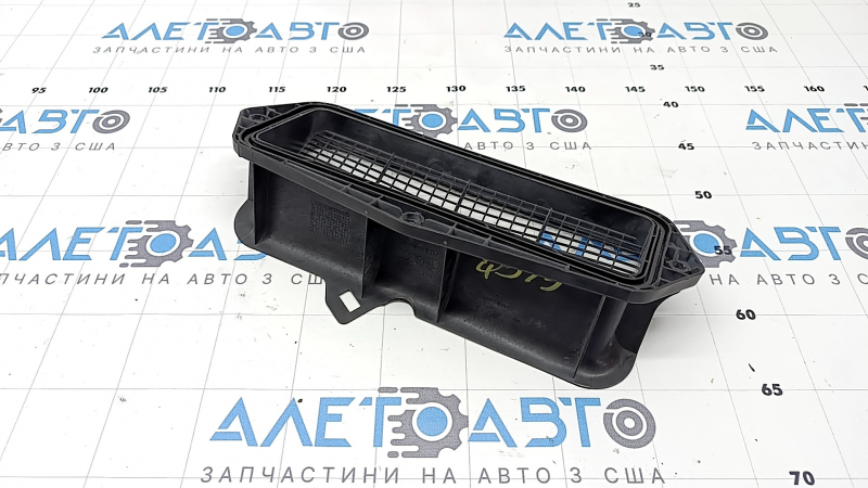 Воздухоприемник печки Audi Q3 83A 19-25