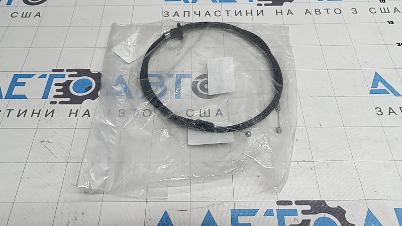Трос открытия замка капота Toyota Prius C 12-19